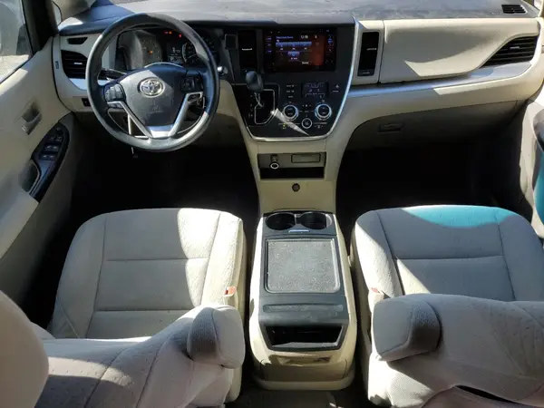 5TDKK3DC7GS713297 2016 TOYOTA SIENNA - Image 8