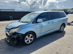 5TDKK3DC7GS714935 2016 TOYOTA SIENNA