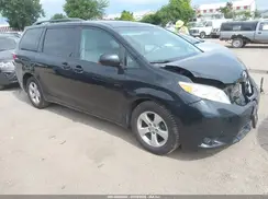 5TDKK3DC7GS724459 2016 TOYOTA SIENNA