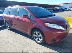 5TDKK3DC7GS725692 2016 TOYOTA SIENNA