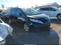 5TDKK3DC7GS733212 2016 TOYOTA SIENNA