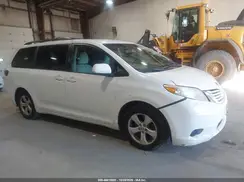 5TDKK3DC7GS754755 2016 TOYOTA SIENNA