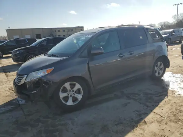 5TDKK3DC8GS693495 2016 TOYOTA SIENNA - Image 1