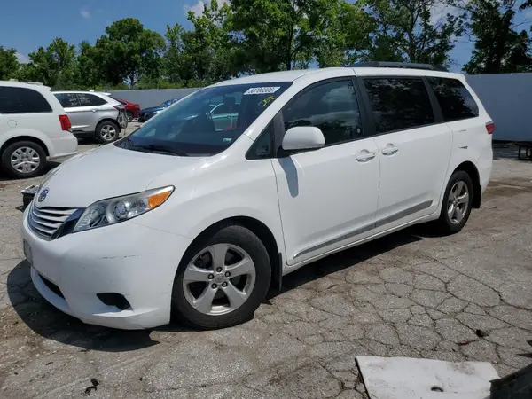 5TDKK3DC8GS735759 2016 TOYOTA SIENNA - Image 1