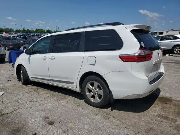 5TDKK3DC8GS735759 2016 TOYOTA SIENNA - Image 2