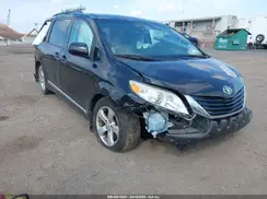 5TDKK3DC8GS739715 2016 TOYOTA SIENNA