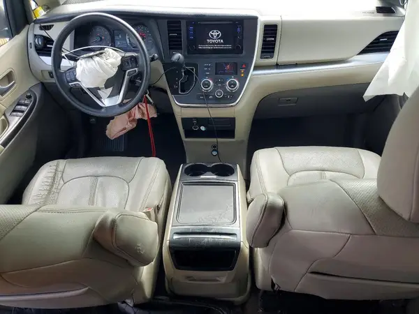 5TDKK3DC8GS742727 2016 TOYOTA SIENNA - Image 8
