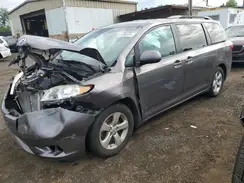 5TDKK3DC8GS747927 2016 TOYOTA SIENNA