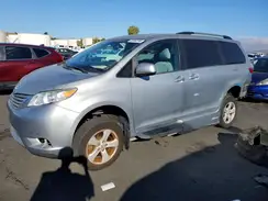 5TDKK3DC9GS692341 2016 TOYOTA SIENNA