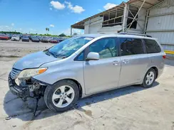 5TDKK3DC9GS711079 2016 TOYOTA SIENNA
