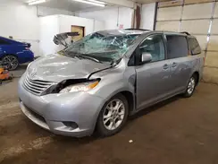 5TDKK3DC9GS713883 2016 TOYOTA SIENNA