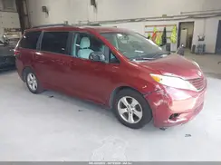 5TDKK3DC9GS724608 2016 TOYOTA SIENNA