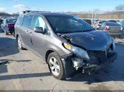 5TDKK3DC9GS749010 2016 TOYOTA SIENNA