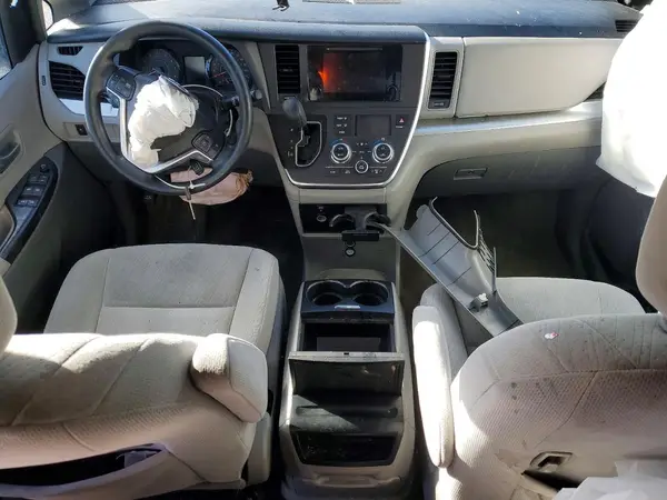 5TDKK3DC9GS749234 2016 TOYOTA SIENNA - Image 8