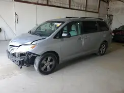 5TDKK3DCXGS714332 2016 TOYOTA SIENNA