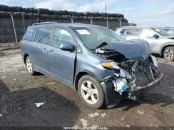 5TDKK3DCXGS734130 2016 TOYOTA SIENNA