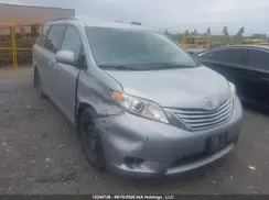 5TDKK3DCXGS761053 2016 TOYOTA SIENNA