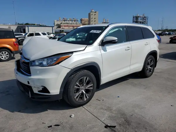 5TDKKRFH0GS124782 2016 TOYOTA HIGHLANDER - Image 1