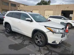 5TDKKRFH0GS129867 2016 TOYOTA HIGHLANDER