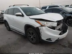5TDKKRFH0GS140240 2016 TOYOTA HIGHLANDER