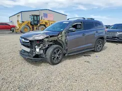 5TDKKRFH0GS143185 2016 TOYOTA HIGHLANDER