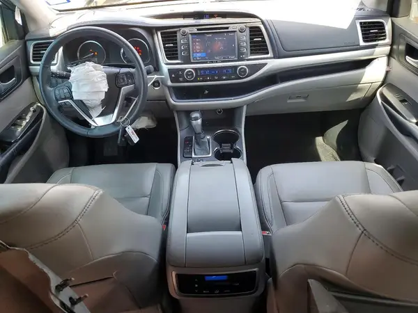 5TDKKRFH0GS143185 2016 TOYOTA HIGHLANDER - Image 8