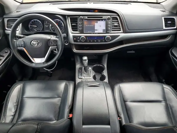 5TDKKRFH0GS144191 2016 TOYOTA HIGHLANDER - Image 8