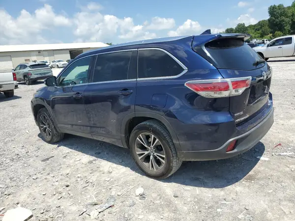 5TDKKRFH0GS144398 2016 TOYOTA HIGHLANDER - Image 2