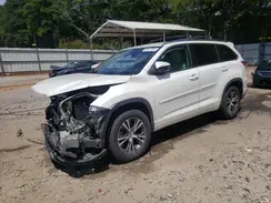 5TDKKRFH0GS144725 2016 TOYOTA HIGHLANDER
