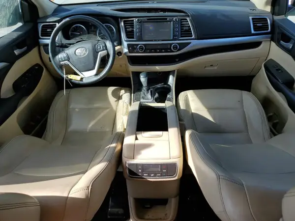 5TDKKRFH0GS160505 2016 TOYOTA HIGHLANDER - Image 8