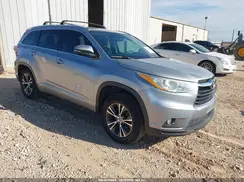 5TDKKRFH0GS501739 2016 TOYOTA HIGHLANDER