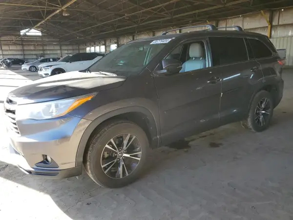 5TDKKRFH0GS502437 2016 TOYOTA HIGHLANDER - Image 1