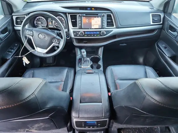 5TDKKRFH0GS503247 2016 TOYOTA HIGHLANDER - Image 8