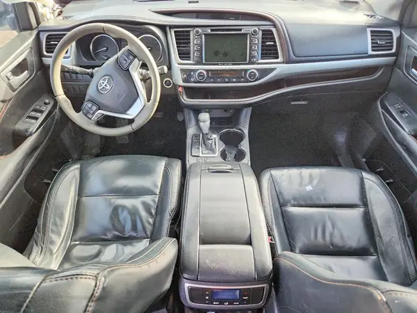 5TDKKRFH0GS503569 2016 TOYOTA HIGHLANDER - Image 8