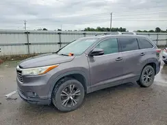 5TDKKRFH1GS125598 2016 TOYOTA HIGHLANDER