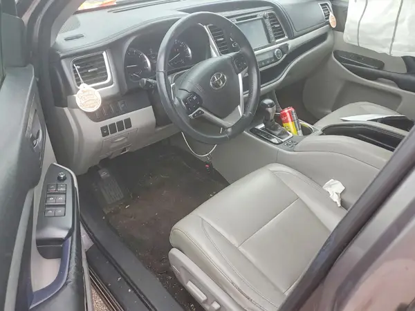 5TDKKRFH1GS125598 2016 TOYOTA HIGHLANDER - Image 8