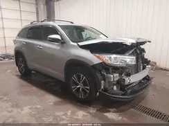 5TDKKRFH1GS126959 2016 TOYOTA HIGHLANDER