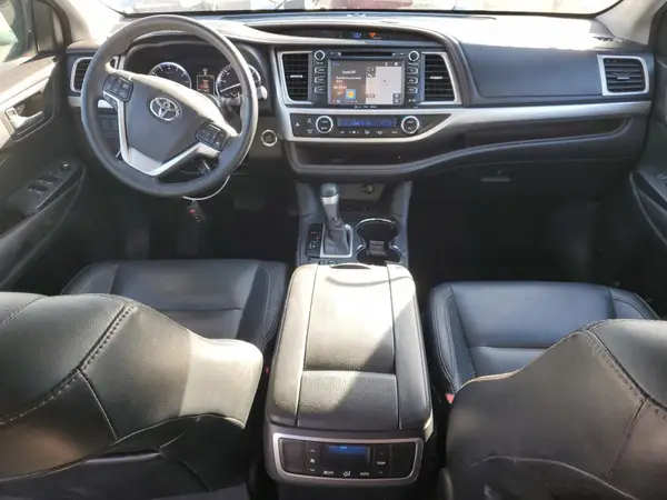 5TDKKRFH1GS146807 2016 TOYOTA HIGHLANDER - Image 8