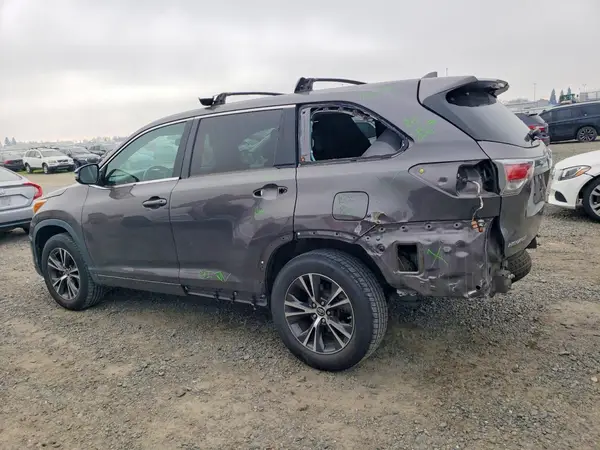 5TDKKRFH1GS147746 2016 TOYOTA HIGHLANDER - Image 2