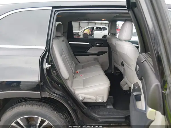 5TDKKRFH1GS152090 2016 TOYOTA HIGHLANDER - Image 8