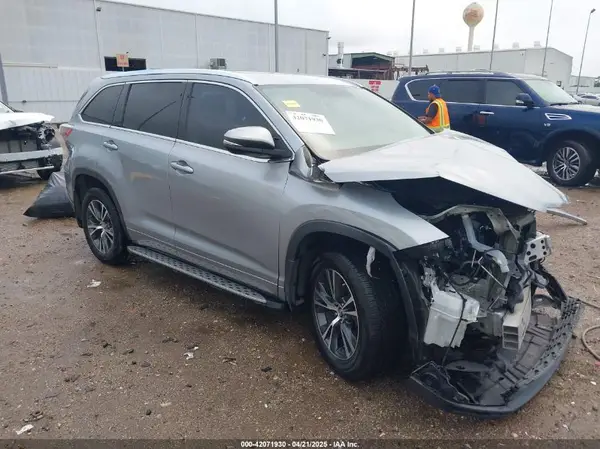 5TDKKRFH1GS152719 2016 TOYOTA HIGHLANDER - Image 1