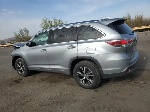 5TDKKRFH1GS155247 2016 TOYOTA HIGHLANDER - Image 2