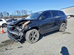 5TDKKRFH1GS160271 2016 TOYOTA HIGHLANDER