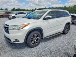 5TDKKRFH1GS166877 2016 TOYOTA HIGHLANDER