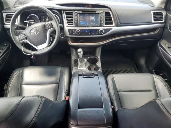 5TDKKRFH1GS166877 2016 TOYOTA HIGHLANDER - Image 8