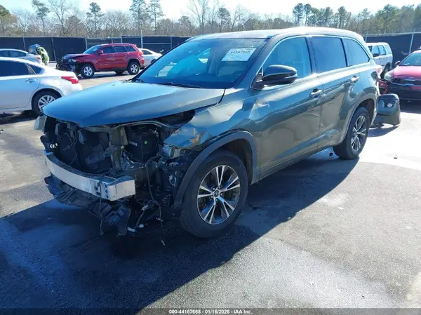 5TDKKRFH1GS173036 2016 TOYOTA HIGHLANDER - Image 2