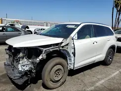5TDKKRFH1GS176535 2016 TOYOTA HIGHLANDER