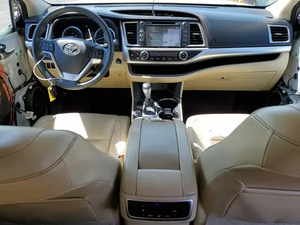 5TDKKRFH1GS176535 2016 TOYOTA HIGHLANDER - Image 8
