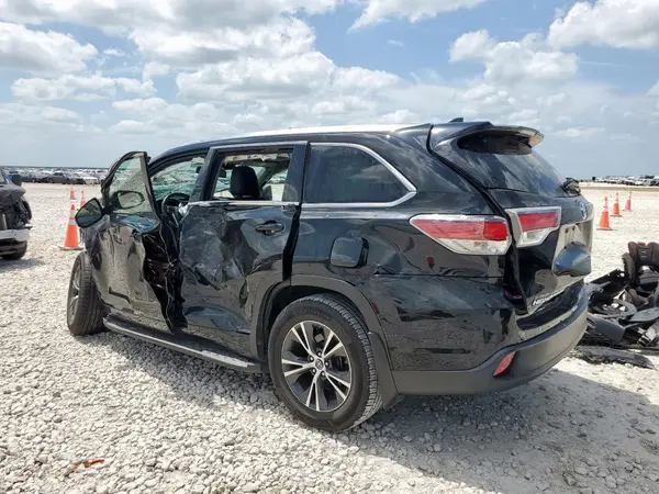 5TDKKRFH1GS502107 2016 TOYOTA HIGHLANDER - Image 2