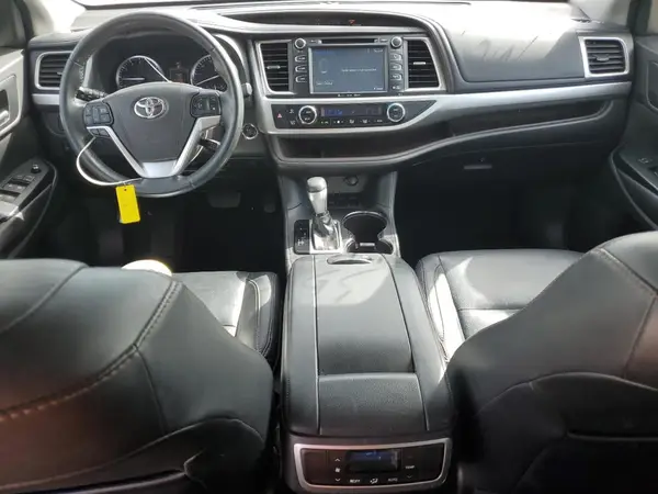 5TDKKRFH1GS503340 2016 TOYOTA HIGHLANDER - Image 8